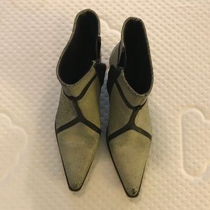 Women’s Diesel funky wedge booties size 8